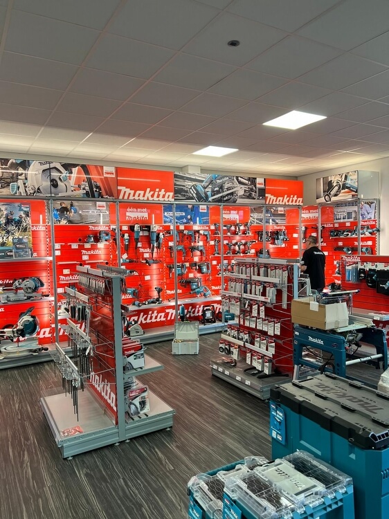 Makita_wand_rood
